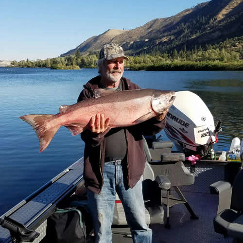 Salmon Oregon Fishing Guide